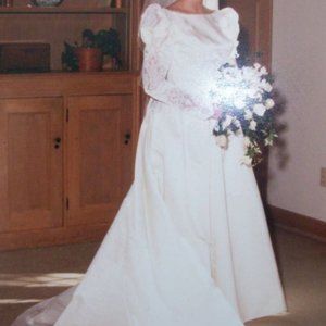 Vintage CHRISTOS Long Sleeve Peau de Soie Wedding Dress Gown VRY 12